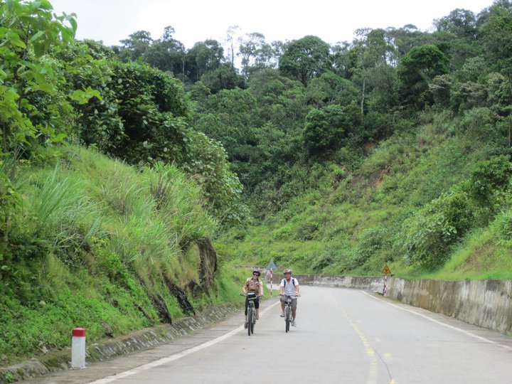 North Vietnam Bicycle Tour Mai Chau, Ninh Binh 6 Days